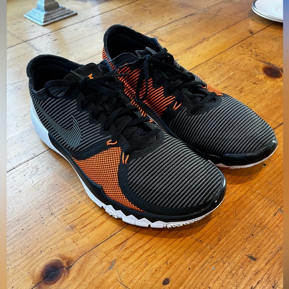 Nike Free Trainer 3.0 V4 Tumbled Grey Total Orange - Picture 4 of 12